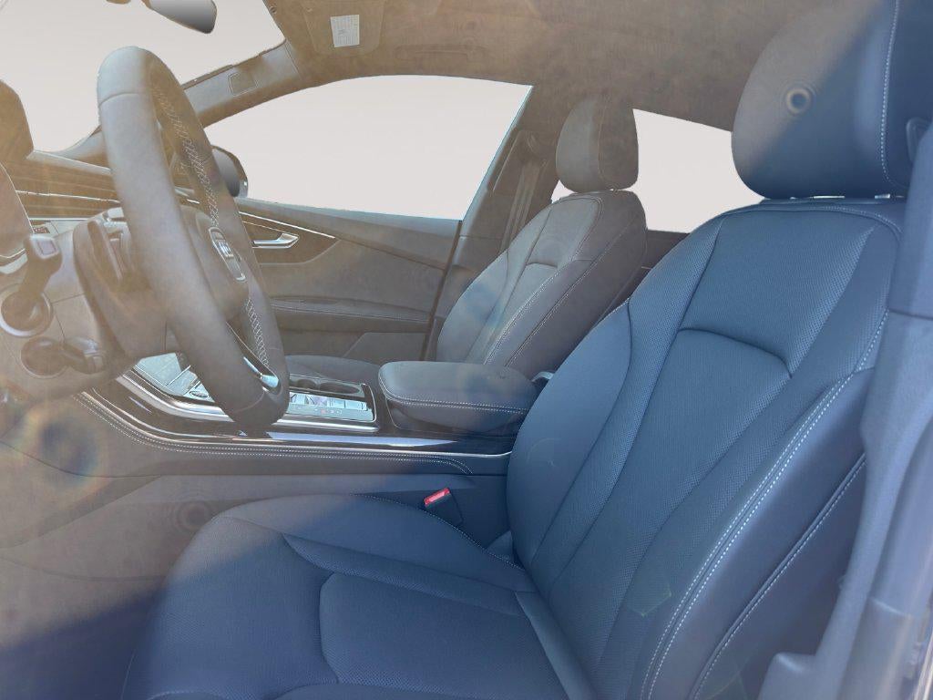 2027 Audi Q8 Premium Plus 55 TFSI quattro Tiptronic