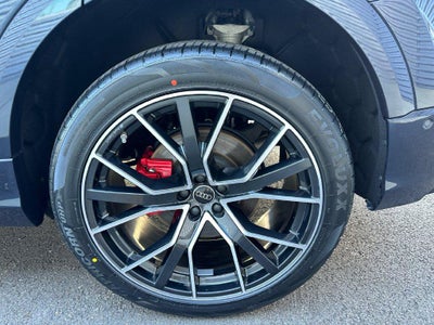 2023 Audi Q8 Premium Plus 55 TFSI quattro Tiptronic