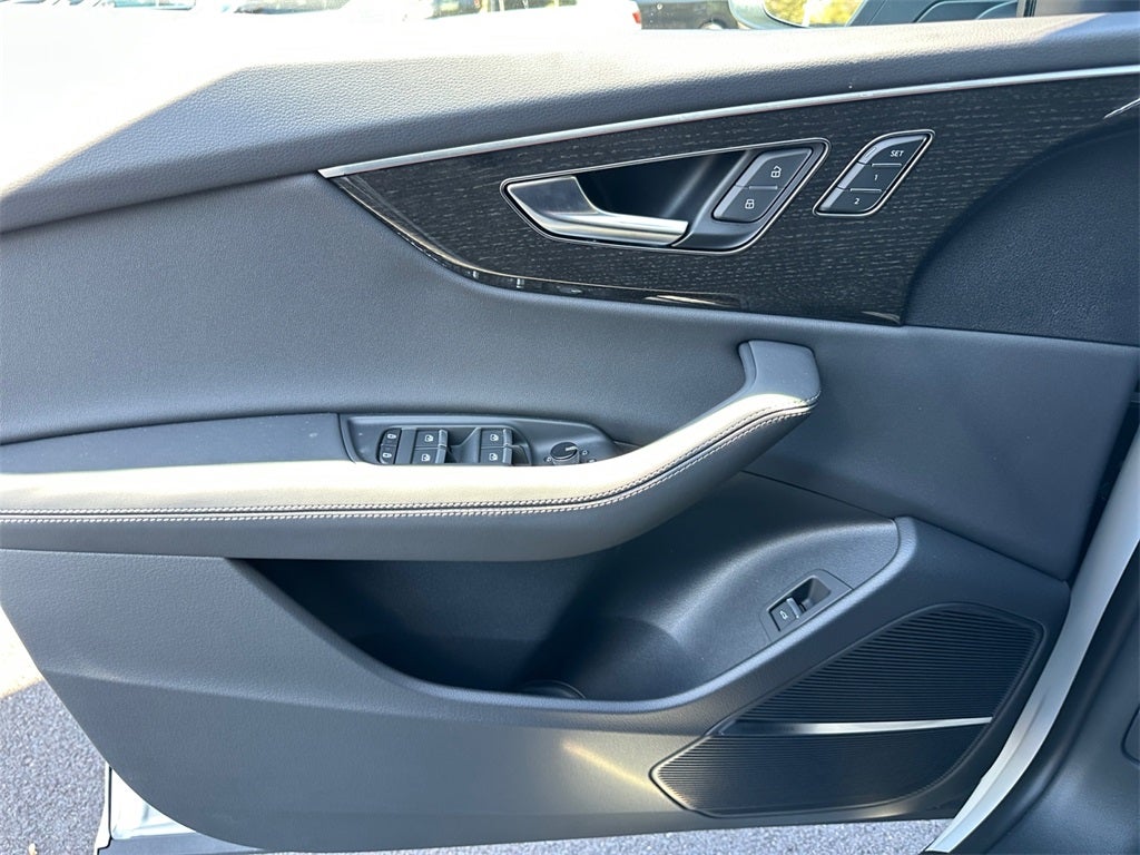 2026 Audi Q8 55 Premium Plus quattro