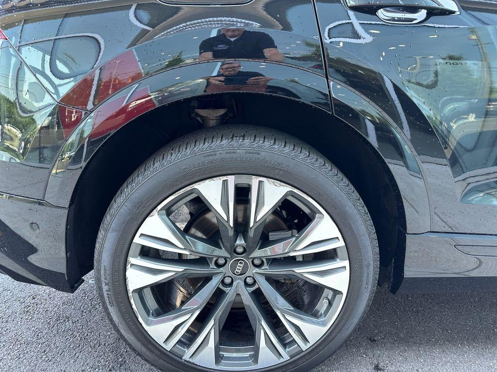 2025 Audi Q8 Premium Plus 55 TFSI quattro