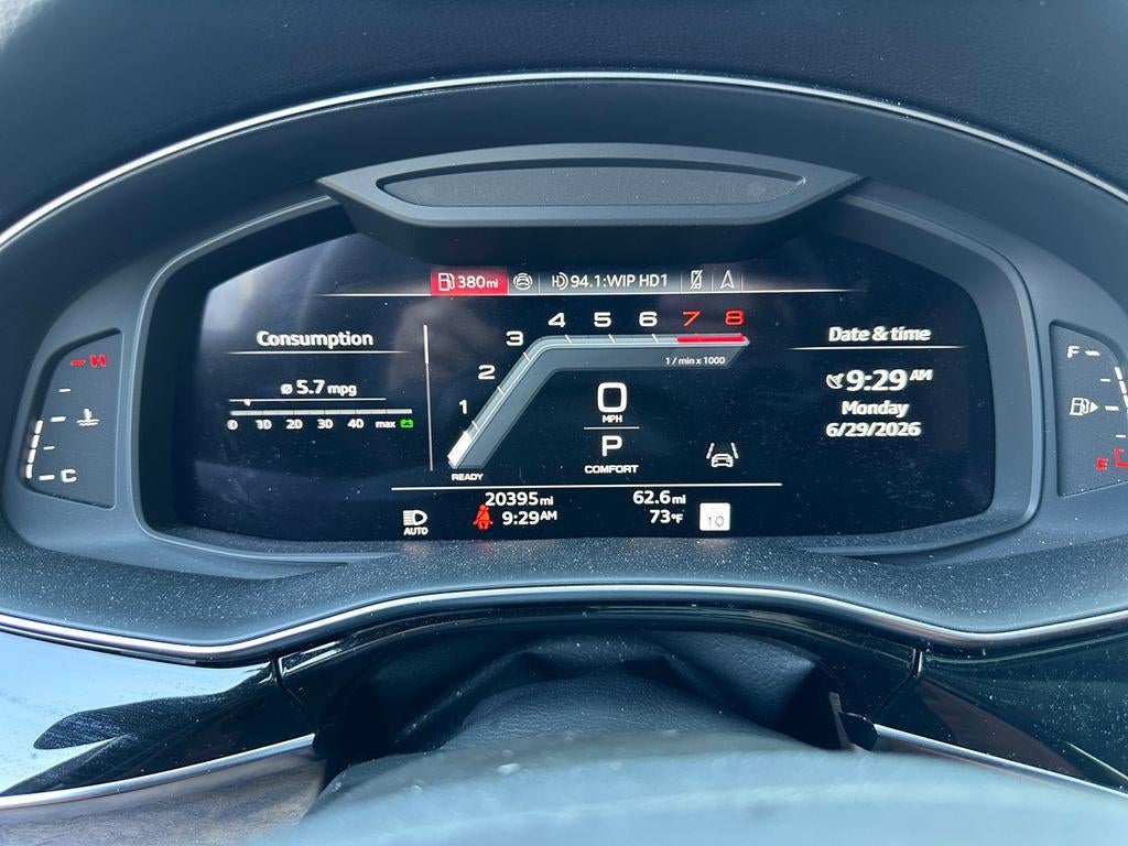 2025 Audi Q8 Premium Plus 55 TFSI quattro