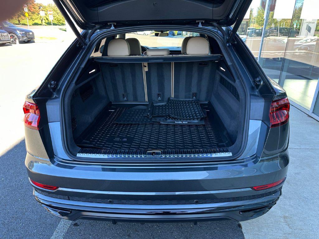 2023 Audi Q8 Prestige 55 TFSI quattro Tiptronic