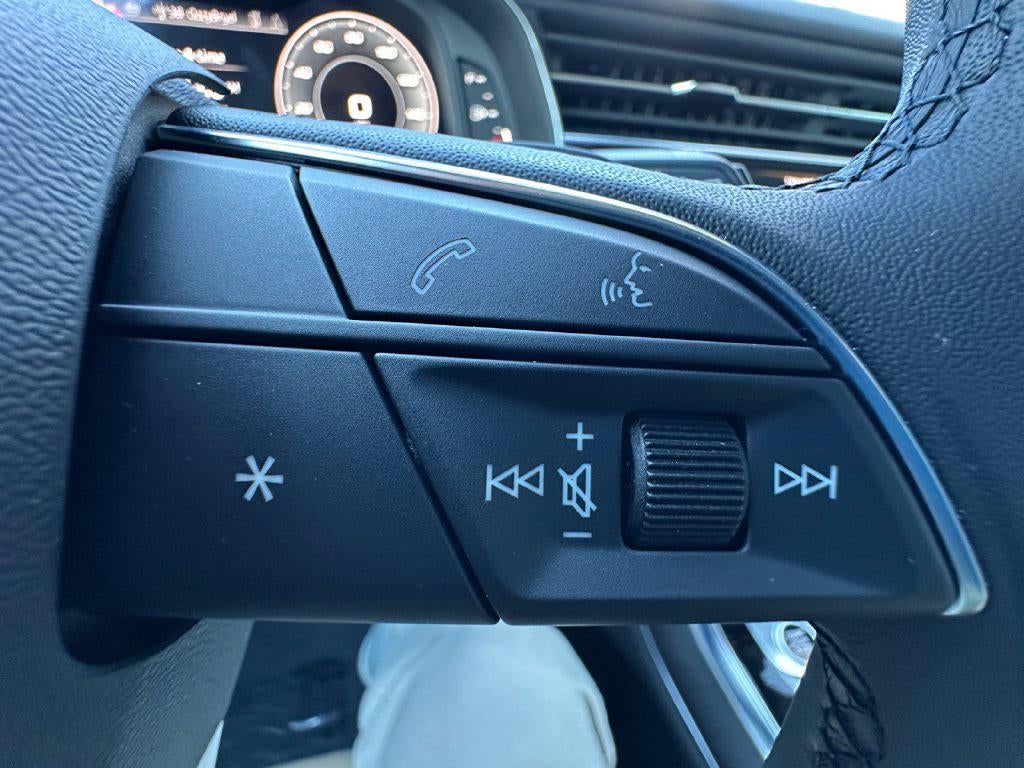 2023 Audi Q8 Prestige 55 TFSI quattro Tiptronic
