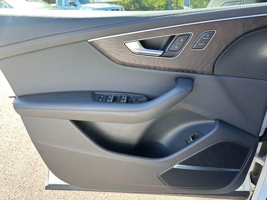 2022 Audi Q8 Prestige 55 TFSI quattro Tiptronic