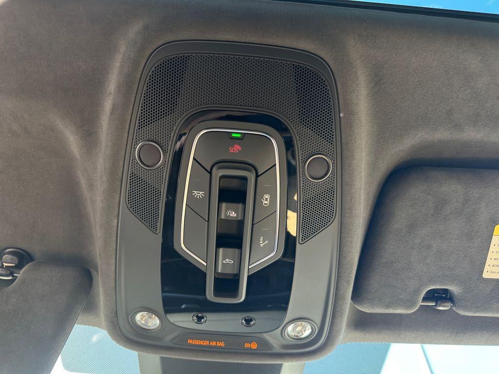 2022 Audi Q8 Prestige 55 TFSI quattro Tiptronic