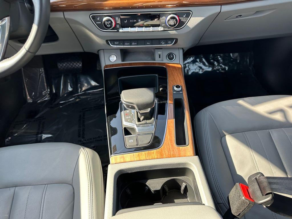 2022 Audi Q5 Premium 45 TFSI S line quattro S tronic