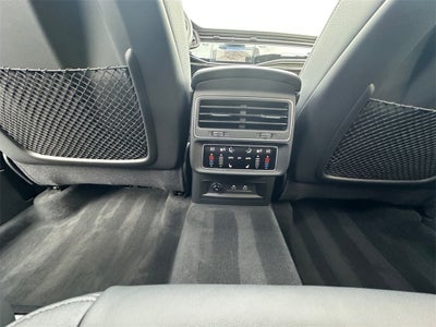 2025 Audi Q7 45 Premium Plus quattro