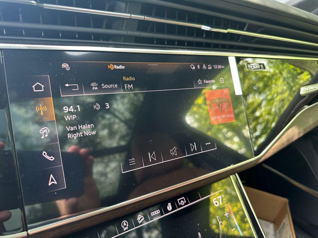 2026 Audi Q7 Premium plus
