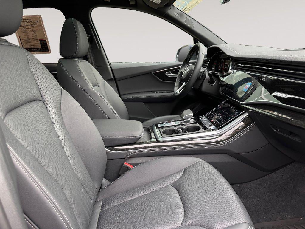 2025 Audi Q7 Premium Plus 55 TFSI quattro Tiptronic