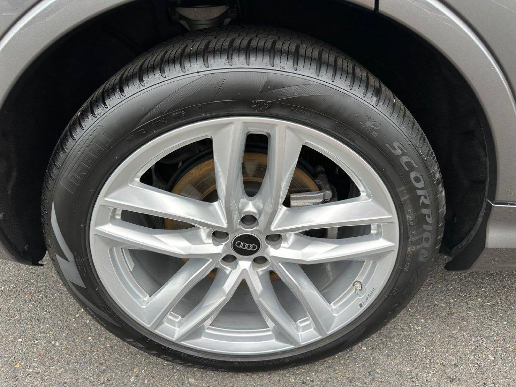 2025 Audi Q7 Premium Plus 55 TFSI quattro Tiptronic