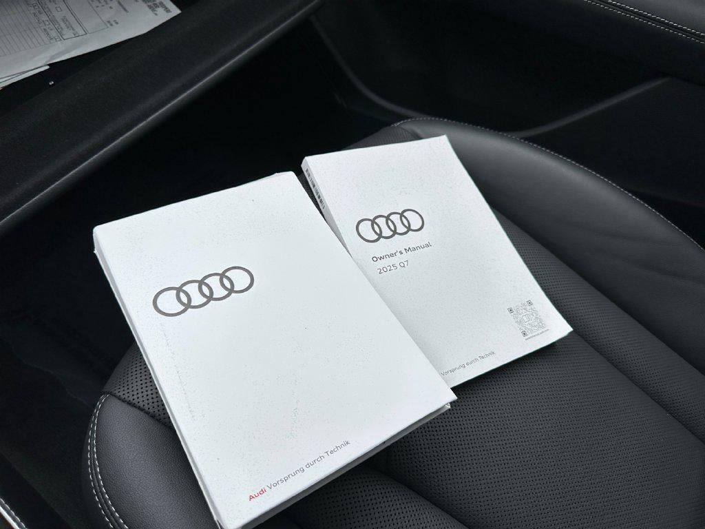 2025 Audi Q7 Premium Plus 55 TFSI quattro Tiptronic