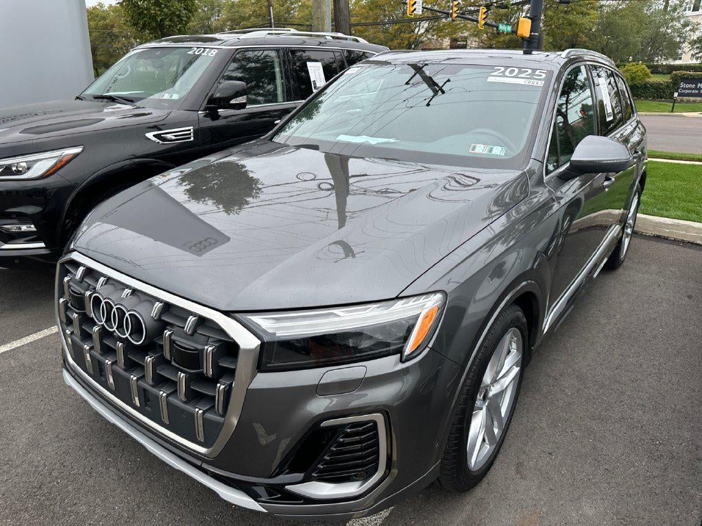 2025 Audi Q7 Premium Plus 55 TFSI quattro Tiptronic