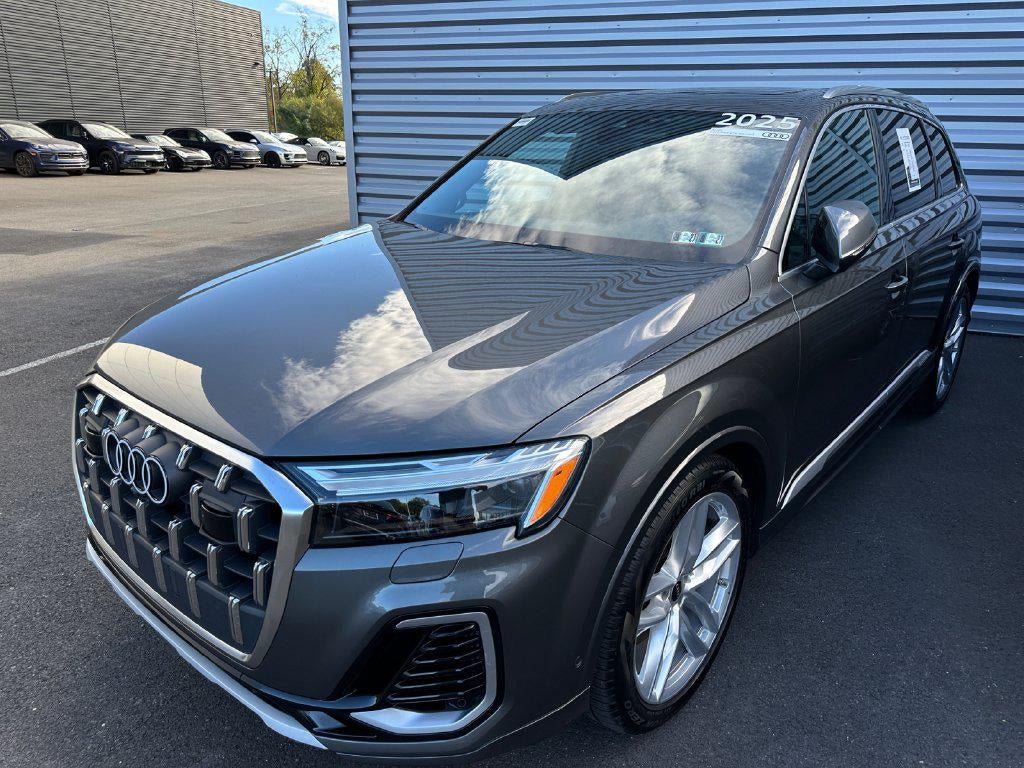 2025 Audi Q7 Premium Plus 55 TFSI quattro Tiptronic