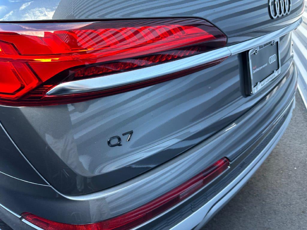 2025 Audi Q7 Premium Plus 55 TFSI quattro Tiptronic