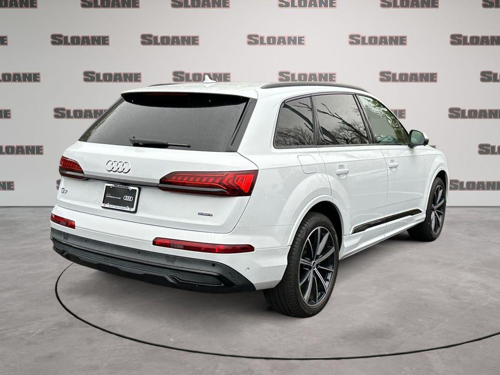 2022 Audi Q7 Premium Plus 55 TFSI quattro Tiptronic