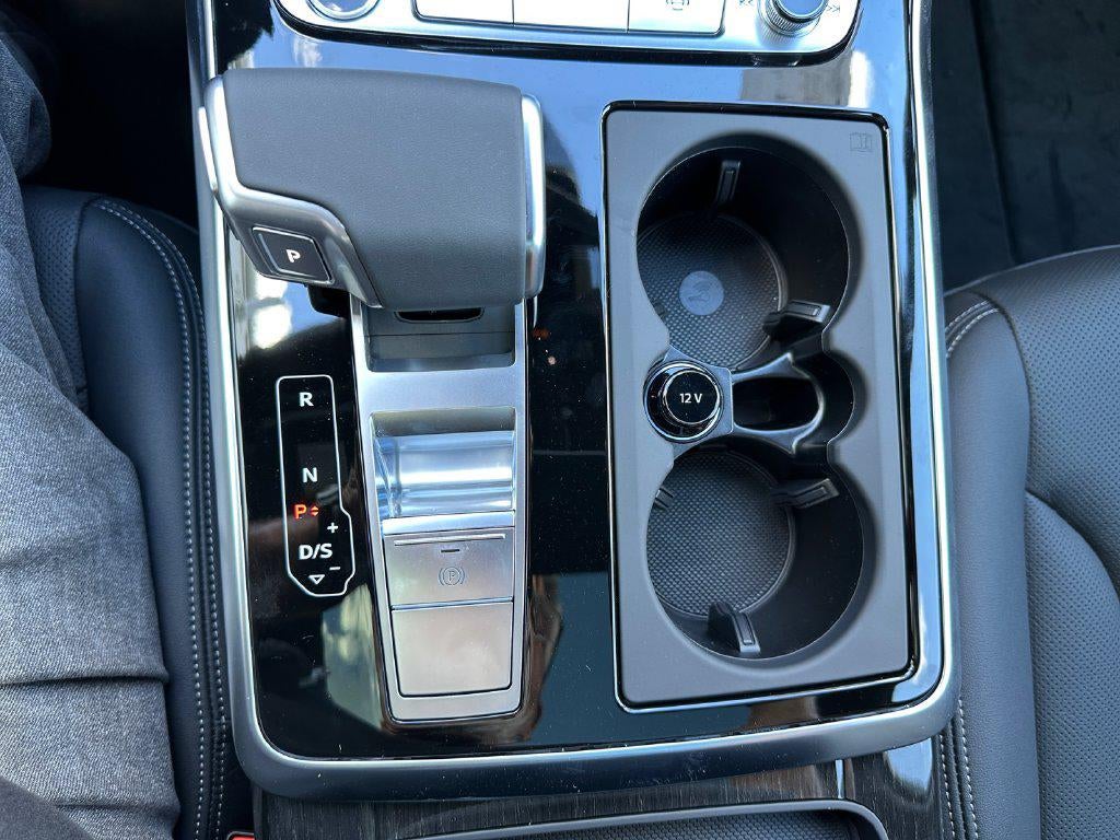 2026 Audi Q7 Premium Plus S line TFSI quattro tiptronic