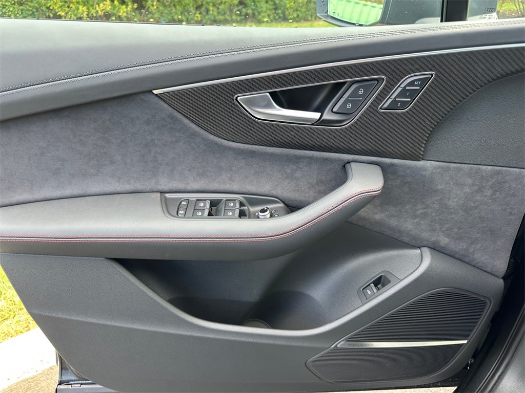 2026 Audi SQ7 Prestige quattro