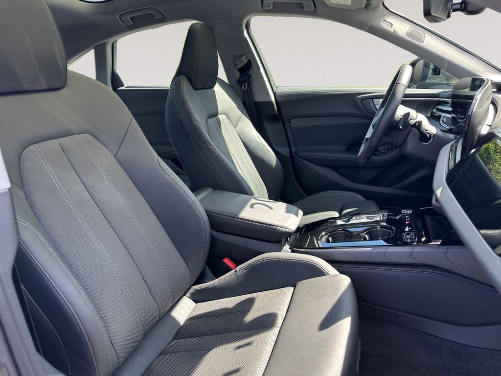 2025 Audi All-new A5 Premium Plus TFSI quattro S tronic