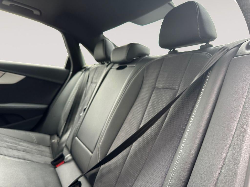 2023 Audi A4 Premium Plus 45 TFSI S line quattro S tronic