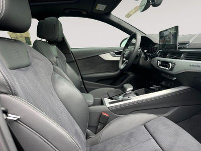 2023 Audi A4 Premium Plus 45 TFSI S line quattro S tronic