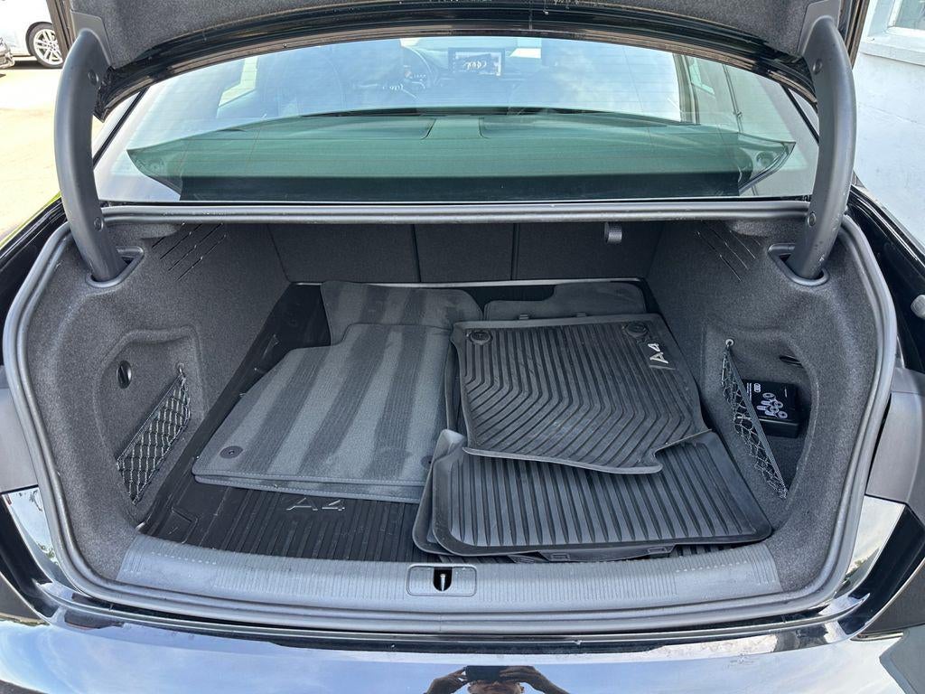 2023 Audi A4 Premium Plus 45 TFSI S line quattro S tronic