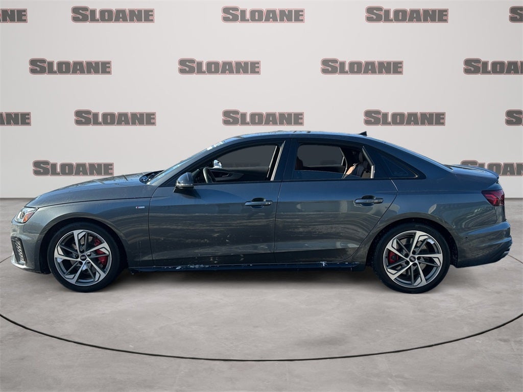 2023 Audi A4 45 S line Prestige quattro