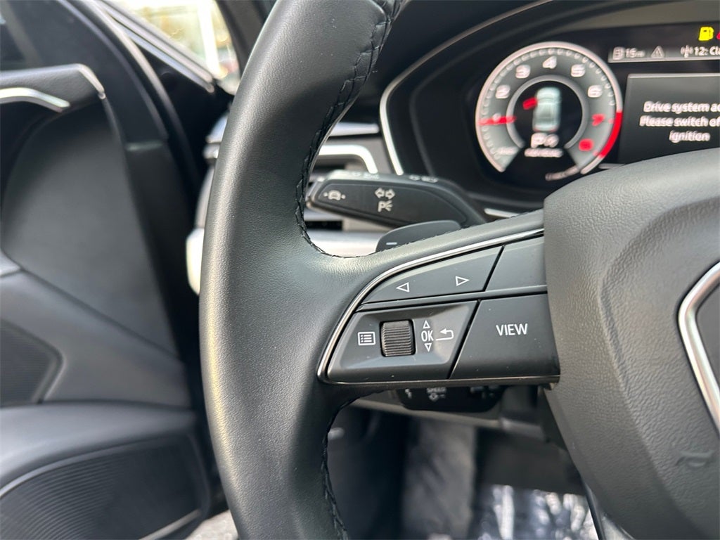 2023 Audi A4 45 S line Prestige quattro