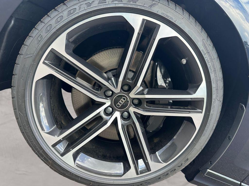 2026 Audi A8 55 TFSI quattro Tiptronic