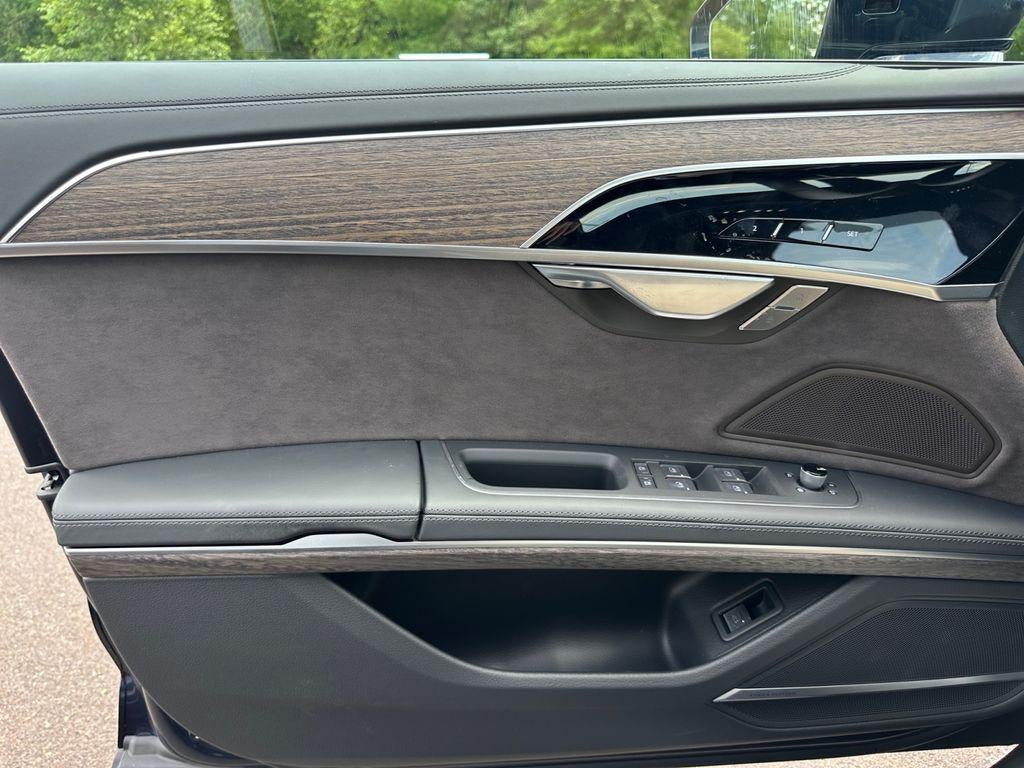 2026 Audi A8 55 TFSI quattro Tiptronic