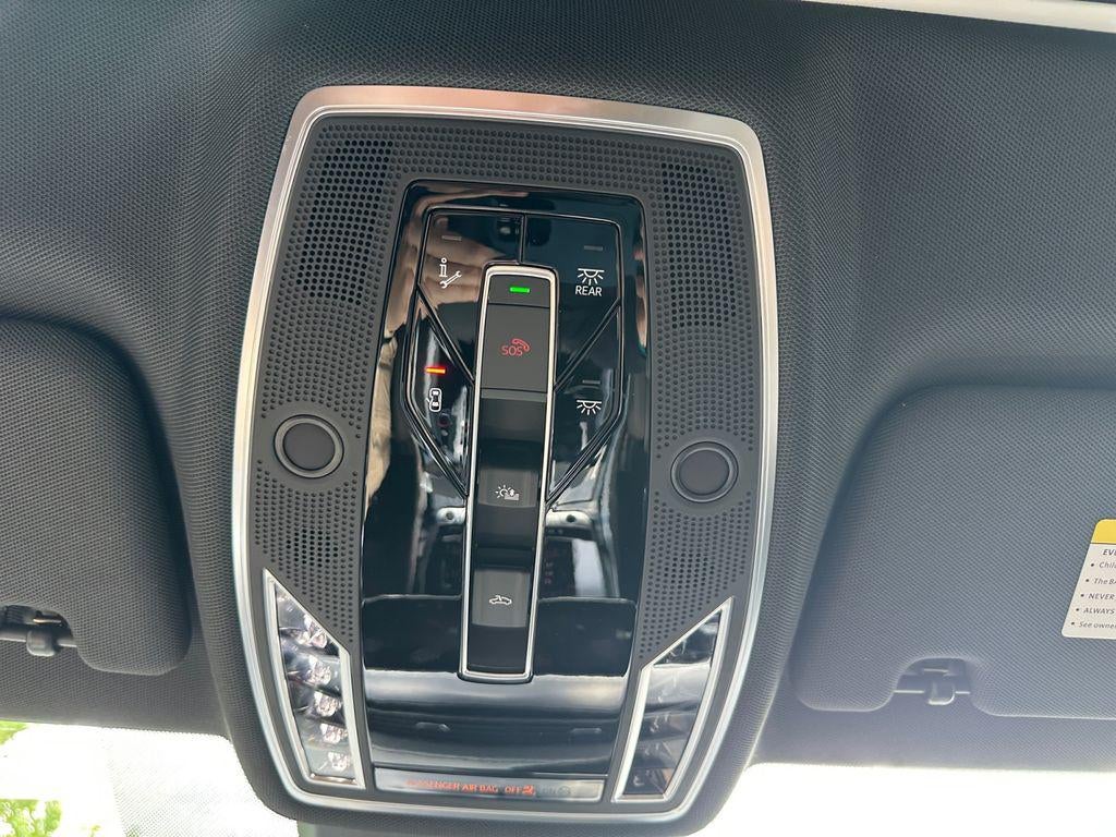 2026 Audi A8 55 TFSI quattro Tiptronic
