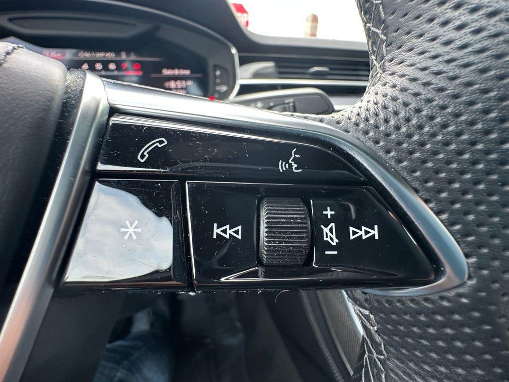 2023 Audi S8 TFSI quattro Tiptronic