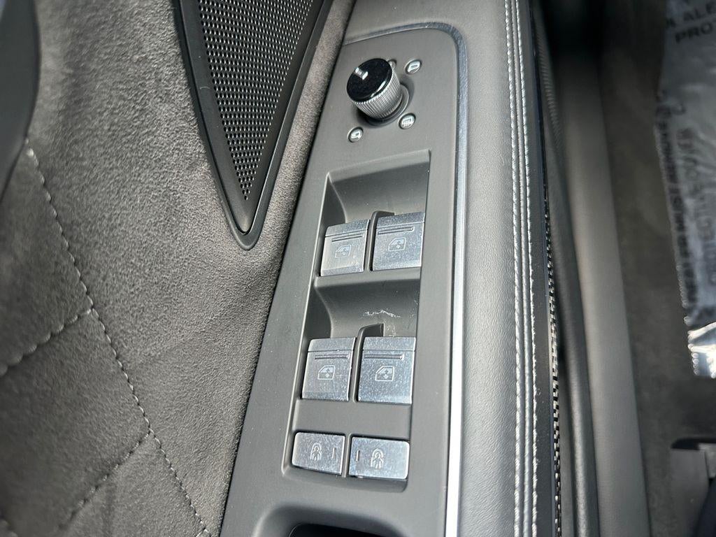 2023 Audi S8 TFSI quattro Tiptronic