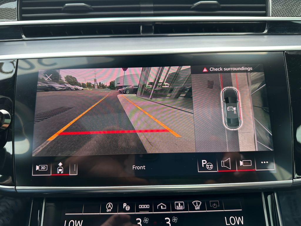 2023 Audi S8 TFSI quattro Tiptronic