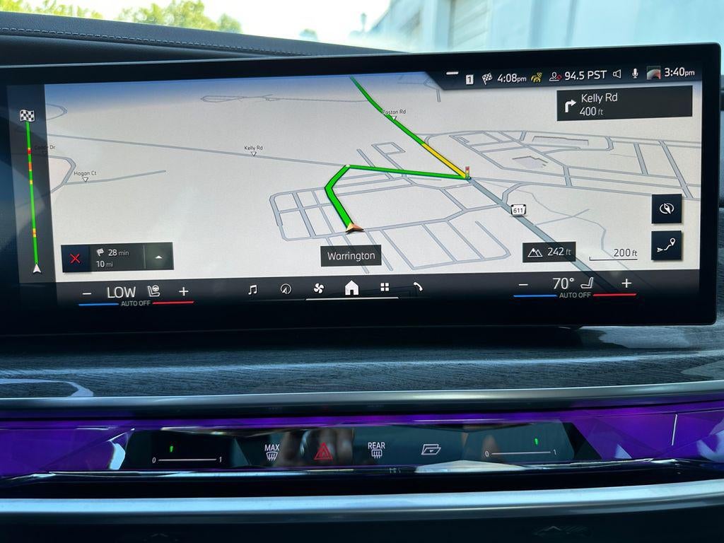 2025 BMW 740i xDrive