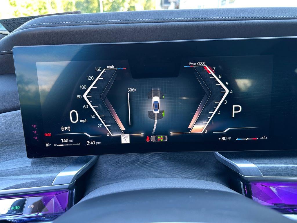 2025 BMW 740i xDrive