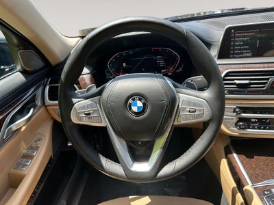 2020 BMW 750i xDrive
