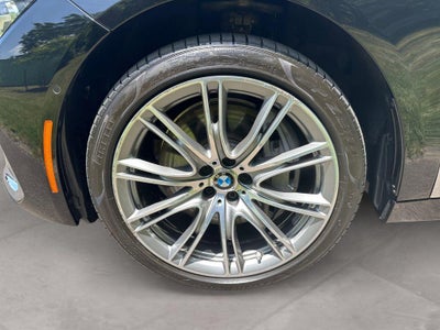 2020 BMW 750i xDrive