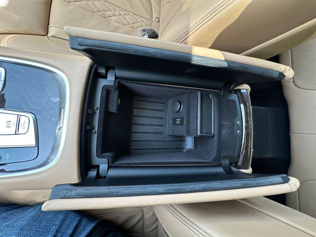 2020 BMW 750i xDrive