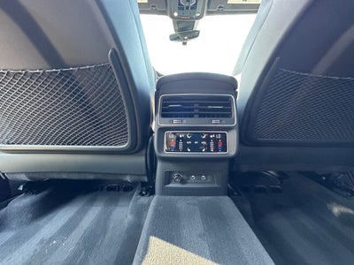 2025 Audi RS Q8 performance 4.0T quattro