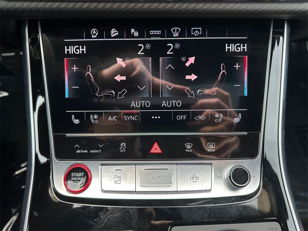 2025 Audi RS Q8 performance 4.0T quattro