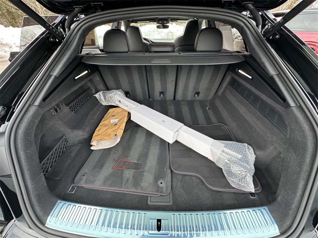 2025 Audi RS Q8 performance 4.0T quattro