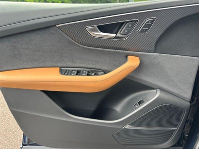 2026 Audi RS Q8 performance quattro tiptronic