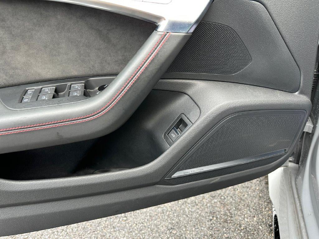 2021 Audi RS 6 Avant TFSI quattro Tiptronic