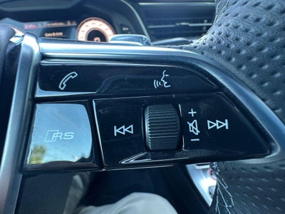 2025 Audi RS 6 Avant performance quattro tiptronic