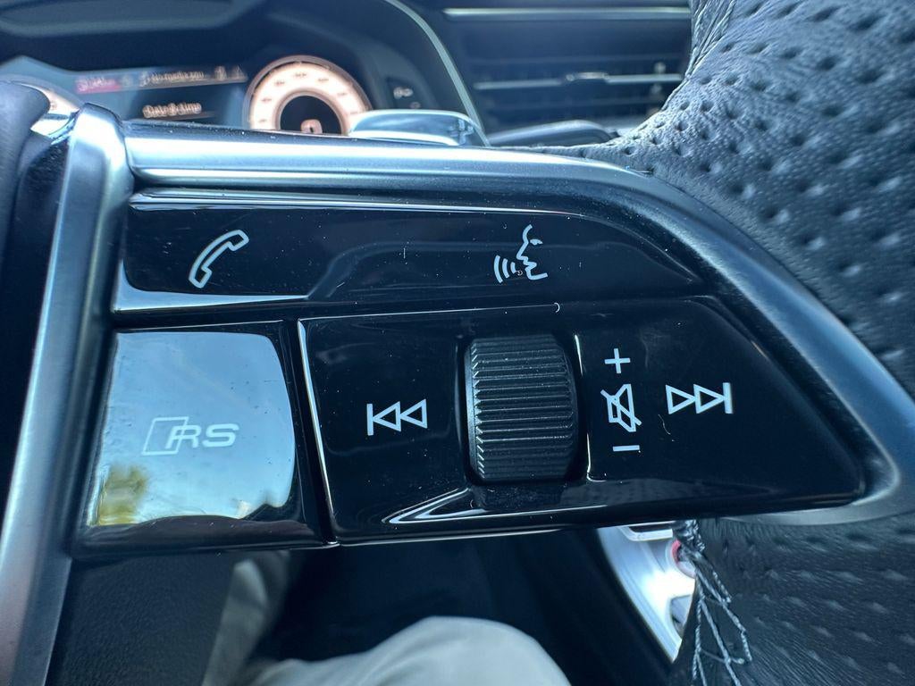 2025 Audi RS 6 Avant performance quattro tiptronic