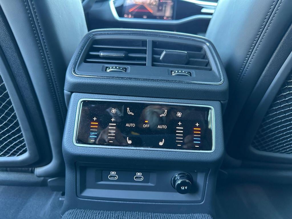 2025 Audi RS 6 Avant performance quattro tiptronic