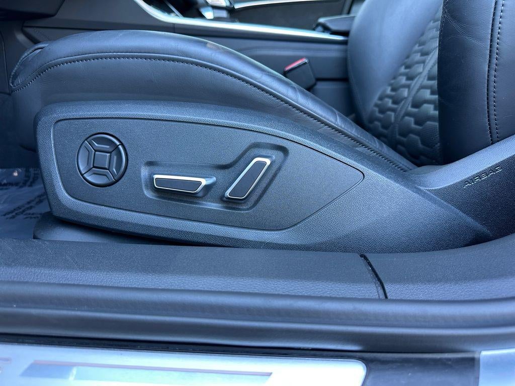 2025 Audi RS 6 Avant performance quattro tiptronic