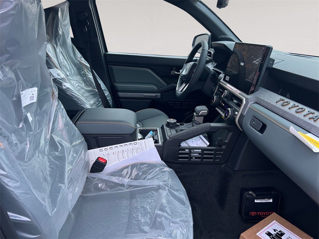 2025 Toyota Tacoma i-FORCE MAX Tacoma Trailhunter