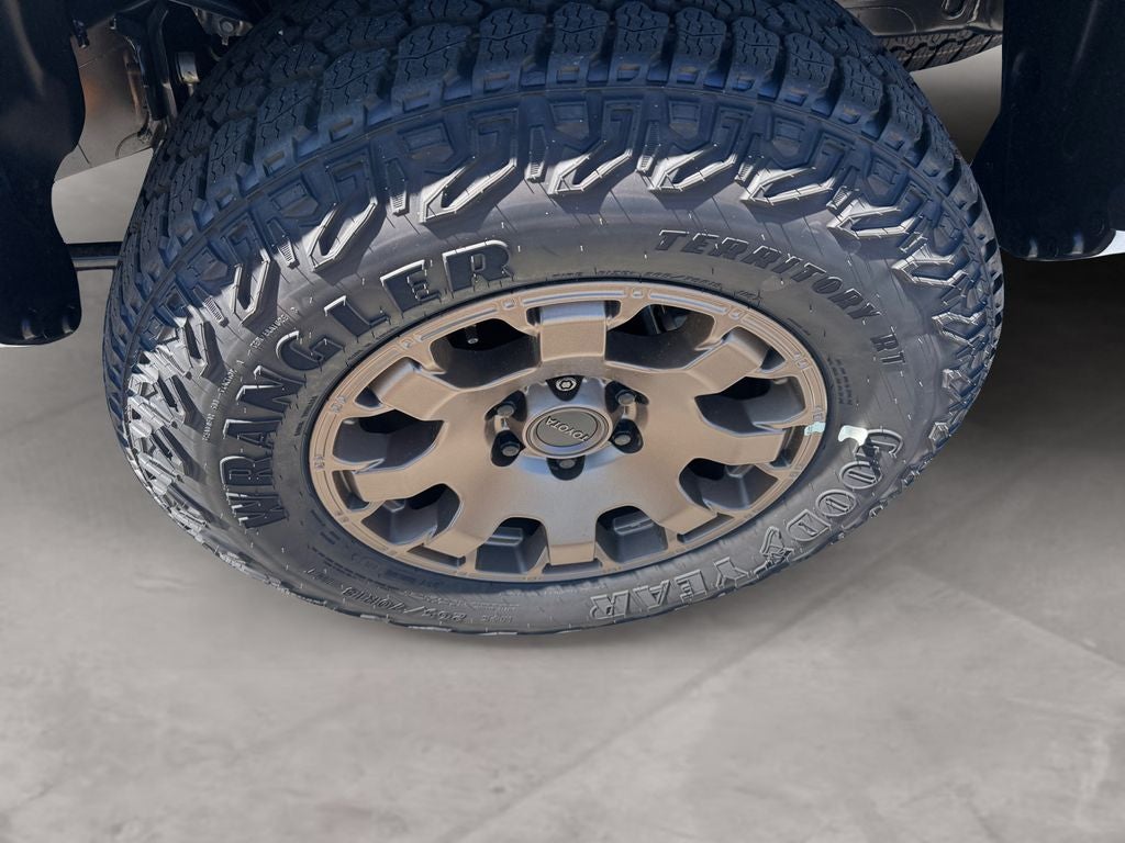 2026 Toyota Tacoma i-FORCE MAX Tacoma Trailhunter