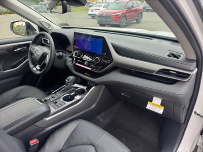 2026 Toyota Highlander Limited